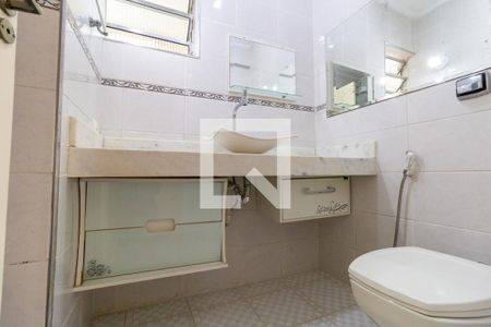 Apartamento à venda com 106m², 3 quartos e 1 vagaBanheiro do Corredor