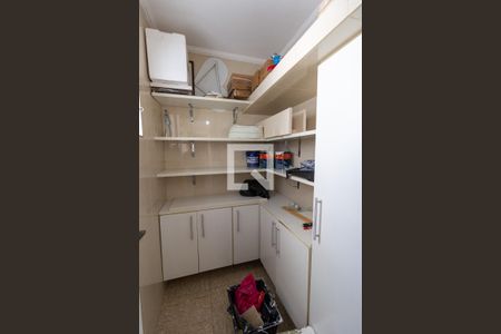 Apartamento à venda com 106m², 3 quartos e 1 vagaÁrea de Serviço - Despensa