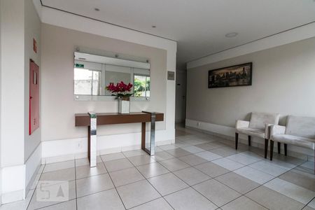 Apartamento à venda com 90m², 2 quartos e 1 vagaHall social 