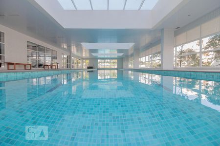 Studio para alugar com 40m², 1 quarto e 1 vagaPiscina coberta