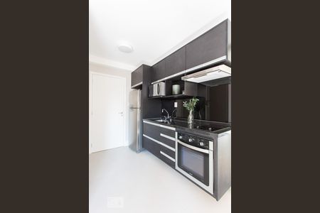 Studio para alugar com 32m², 1 quarto e 1 vaga Studio para alugar com 32m², 1 quarto e 1 vagaCozinha