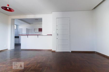 Sala de apartamento para alugar com 3 quartos, 80m² em Padre Eustáquio, Belo Horizonte