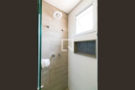 Apartamento para alugar com 81m², 2 quartos e 1 vaga Apartamento para alugar com 81m², 2 quartos e 1 vagaBanheiro da Suíte