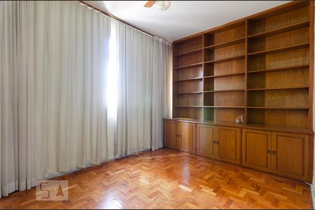 Apartamento para alugar com 230m², 4 quartos e 2 vagasQuarto 1