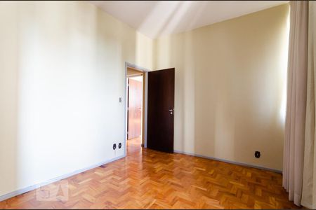 Apartamento para alugar com 230m², 4 quartos e 2 vagasQuarto 1