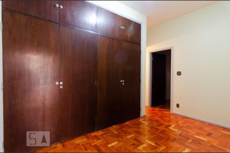Apartamento para alugar com 230m², 4 quartos e 2 vagasSuíte 1
