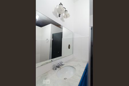 Apartamento para alugar com 230m², 4 quartos e 2 vagasvSuíte 1