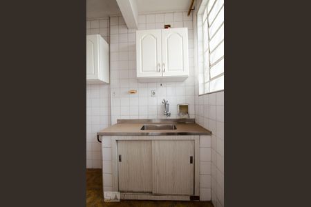 Cozinha de apartamento à venda com 1 quarto, 60m² em Centro, Campinas