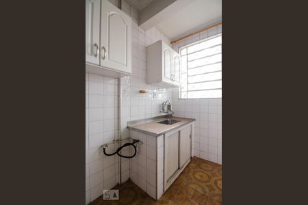 Cozinha de apartamento à venda com 1 quarto, 60m² em Centro, Campinas