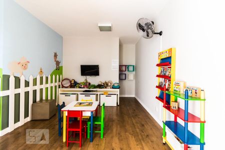 Condomínio de apartamento à venda com 2 quartos, 57m² em Bom Retiro, São Paulo