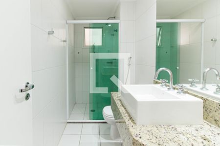 Banheiro de apartamento para alugar com 3 quartos, 147m² em Perdizes, São Paulo