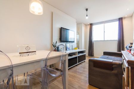 Sala de apartamento à venda com 2 quartos, 50m² em Santo Amaro, São Paulo