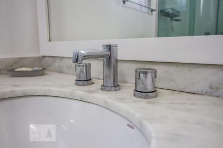 Apartamento à venda com 120m², 3 quartos e 1 vagaBanheiro social detalhe