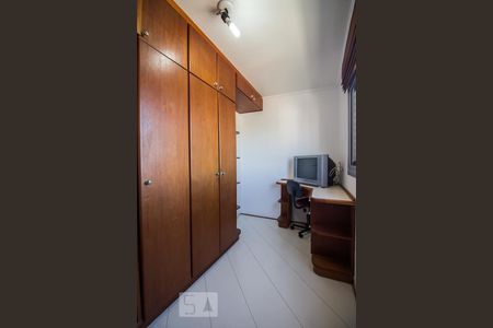 Apartamento à venda com 120m², 3 quartos e 1 vagaQuarto 2