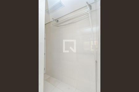 Apartamento à venda com 90m², 3 quartos e 1 vagaÁrea de Serviço