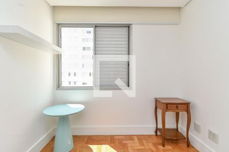 Apartamento à venda com 90m², 3 quartos e 1 vagaQuarto 2