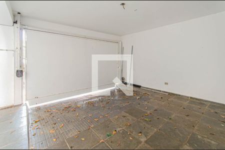 Casa à venda com 250m², 3 quartos e 2 vagasGaragem