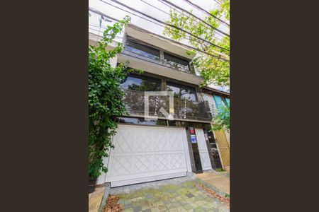 Casa à venda com 250m², 3 quartos e 2 vagasFachada