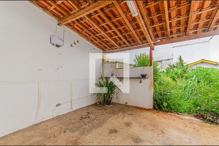 Casa à venda com 250m², 3 quartos e 2 vagasQuintal