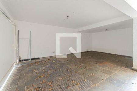 Casa à venda com 250m², 3 quartos e 2 vagasGaragem