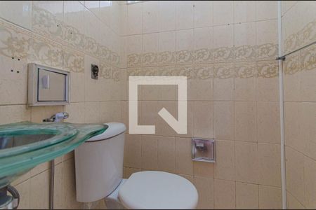 Casa à venda com 250m², 3 quartos e 2 vagasLavabo