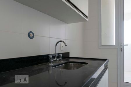 Cozinha (Torneira) de apartamento para alugar com 3 quartos, 100m² em Jardim da Glória, São Paulo