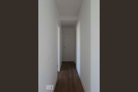 Corredor de apartamento para alugar com 3 quartos, 100m² em Jardim da Glória, São Paulo