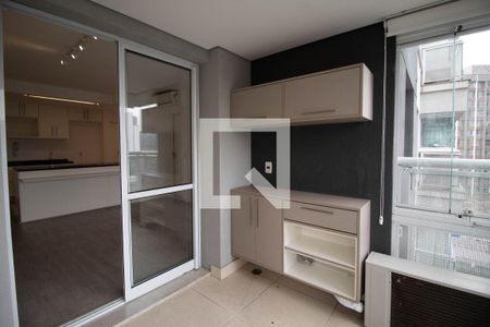 Apartamento para alugar com 45m², 1 quarto e 1 vaga Apartamento para alugar com 45m², 1 quarto e 1 vagaVaranda