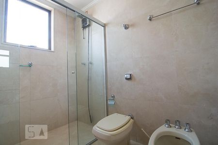 Apartamento para alugar com 375m², 4 quartos e 4 vagasBanheiro