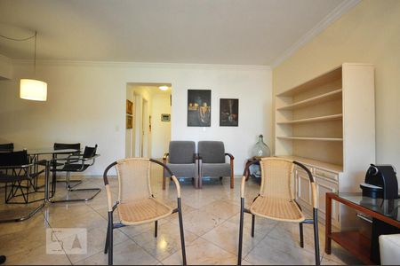 Sala de apartamento à venda com 3 quartos, 83m² em Paraíso do Morumbi, São Paulo