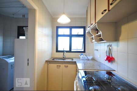 Apartamento à venda com 83m², 3 quartos e 2 vagasCozinha
