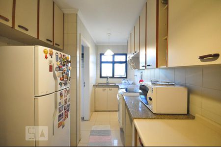 Apartamento à venda com 83m², 3 quartos e 2 vagasCozinha