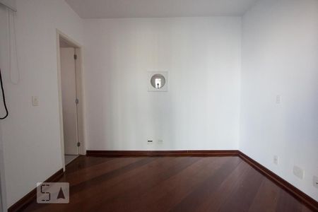 Apartamento para alugar com 222m², 4 quartos e 4 vagas Apartamento para alugar com 222m², 4 quartos e 4 vagassuite 1