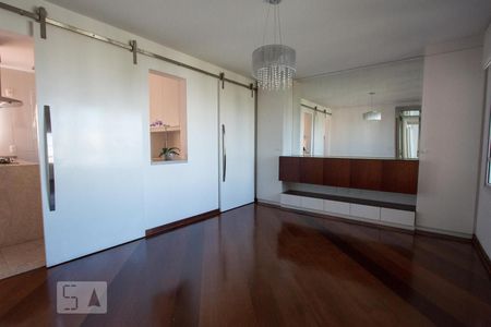 Apartamento para alugar com 222m², 4 quartos e 4 vagas Apartamento para alugar com 222m², 4 quartos e 4 vagassaleta de almoço