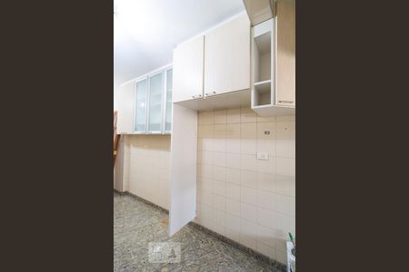 Apartamento à venda com 135m², 4 quartos e 2 vagasCOZINHA