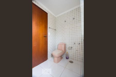 Apartamento à venda com 135m², 4 quartos e 2 vagasBANHEIRO QUARTO 3 SUITE