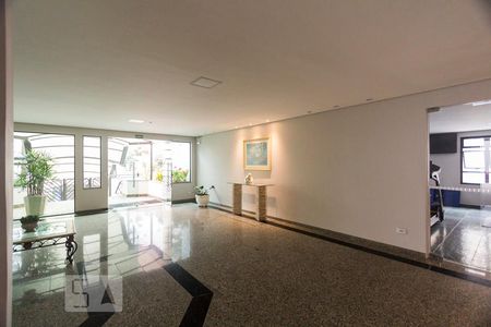 Apartamento à venda com 135m², 4 quartos e 2 vagasHALL SOCIAL