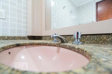 Apartamento à venda com 135m², 4 quartos e 2 vagasBANHEIRO QUARTO 3 SUITE