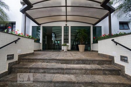 Apartamento à venda com 135m², 4 quartos e 2 vagasFACHADA