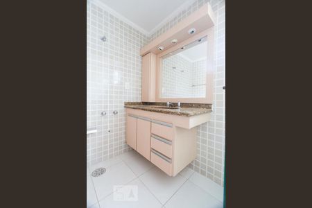 Apartamento à venda com 135m², 4 quartos e 2 vagasBANHEIRO QUARTO 3 SUITE