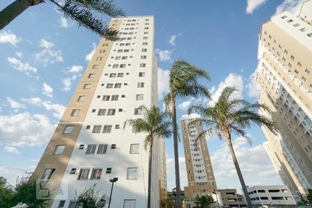 Apartamento à venda com 48m², 2 quartos e 1 vaga Apartamento à venda com 48m², 2 quartos e 1 vagaFachada