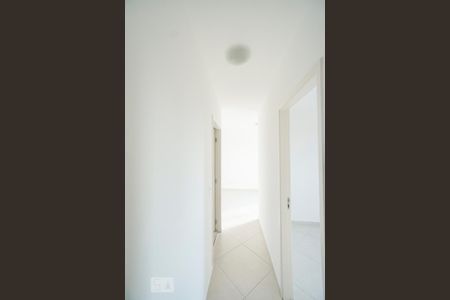 Apartamento à venda com 48m², 2 quartos e 1 vaga Apartamento à venda com 48m², 2 quartos e 1 vagaCorredor quartos