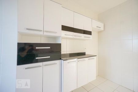 Apartamento à venda com 48m², 2 quartos e 1 vaga Apartamento à venda com 48m², 2 quartos e 1 vagaCozinha