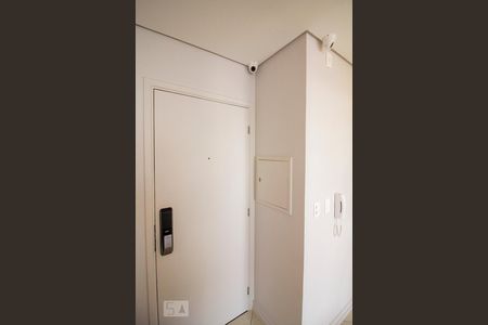 Sala de kitnet/studio para alugar com 1 quarto, 37m² em Vila Pompéia, São Paulo