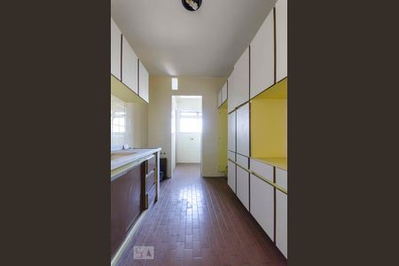 Cozinha de apartamento à venda com 3 quartos, 113m² em Vila Ester (zona Norte), São Paulo
