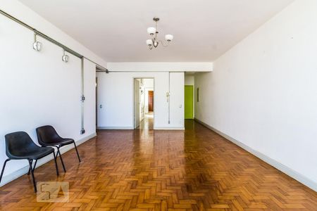 Apartamento à venda com 135m², 3 quartos e 1 vagaSala