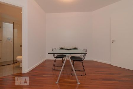 Apartamento à venda com 225m², 4 quartos e 4 vagasQuarto suíte 4