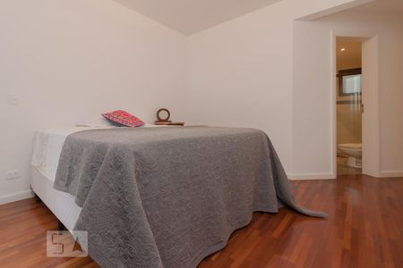 Apartamento à venda com 225m², 4 quartos e 4 vagasQuarto suíte master