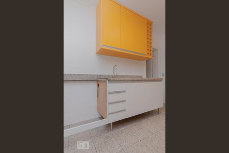 Apartamento à venda com 225m², 4 quartos e 4 vagasCozinha