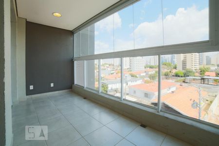 Apartamento à venda com 57m², 2 quartos e 1 vaga Apartamento à venda com 57m², 2 quartos e 1 vagaVaranda